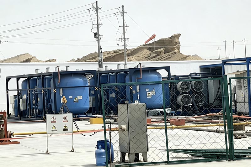 BAN2400-995 Карта места закачки газа на нефтяном месторождении Синьцзян
